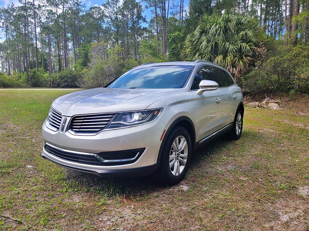 Used 2017 Lincoln MKX Premiere image 1