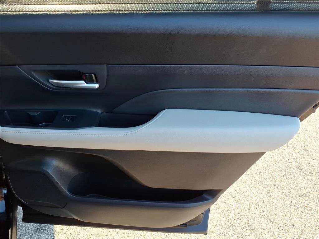 Used 2024 Toyota Grand Highlander AWD image 19