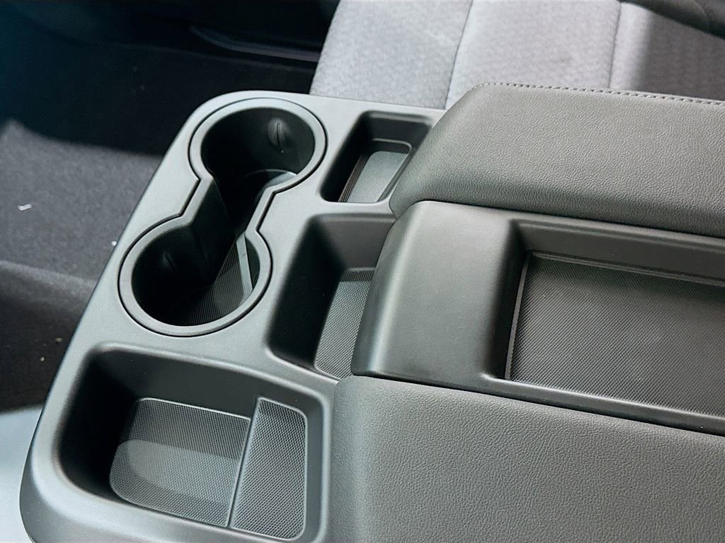 New 2026 GMC Sierra 1500 SLE w/ Max Trailering Package image 17