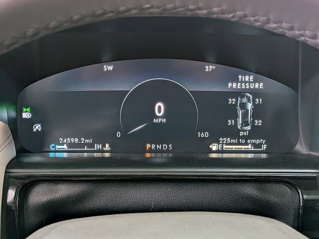 Used 2023 Lincoln Nautilus Reserve w/ Class II Trailer Tow Package image 37