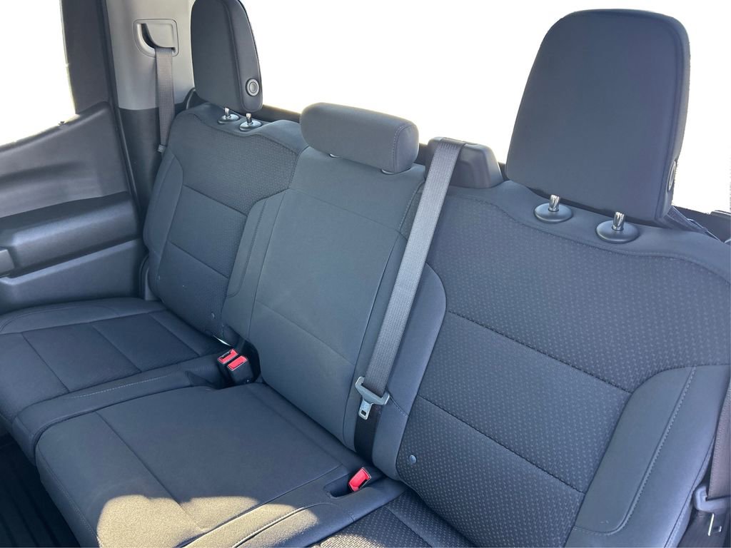 Used 2025 GMC Sierra 1500 Pro w/ Convenience Package image 18