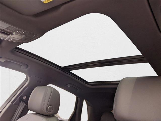 New 2025 Audi Q3 2.0T Premium image 13