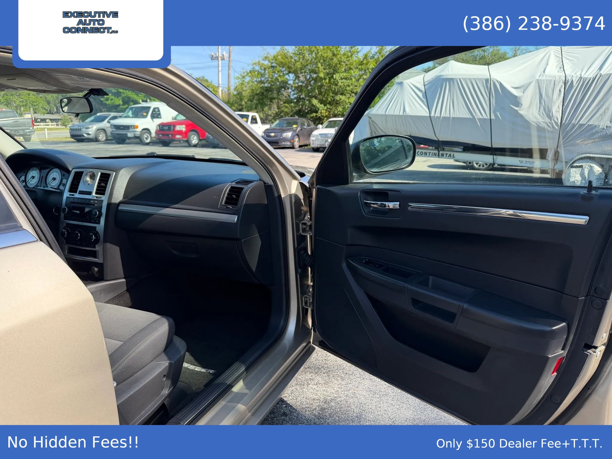 Used 2009 Chrysler 300 LX RWD image 15