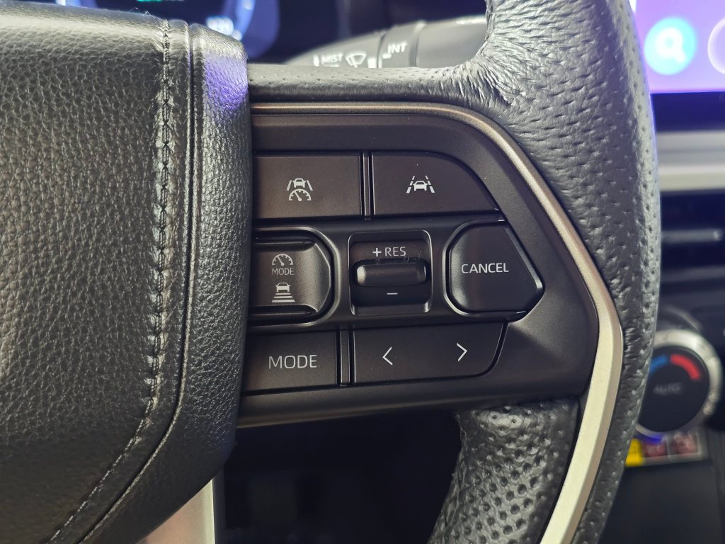 Used 2024 Toyota Tacoma TRD Off-Road w/ TRD Off Road Upgrade Package AWD/4WD image 22