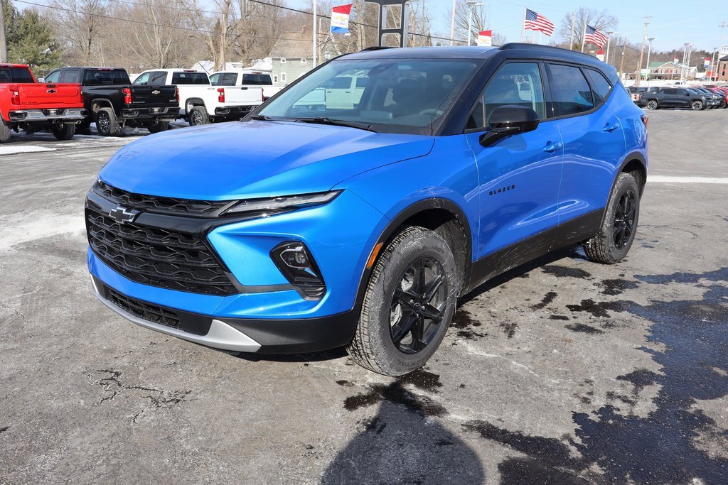 New 2026 Chevrolet Blazer LT w/ Midnight/Sport Edition image 23