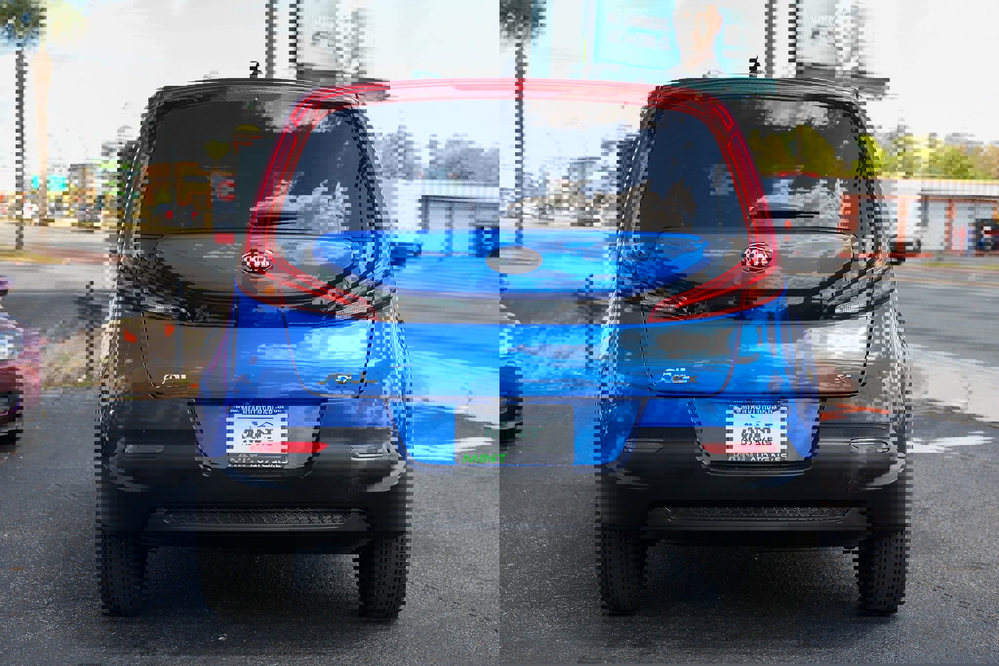 Used 2020 Kia Soul EX image 12