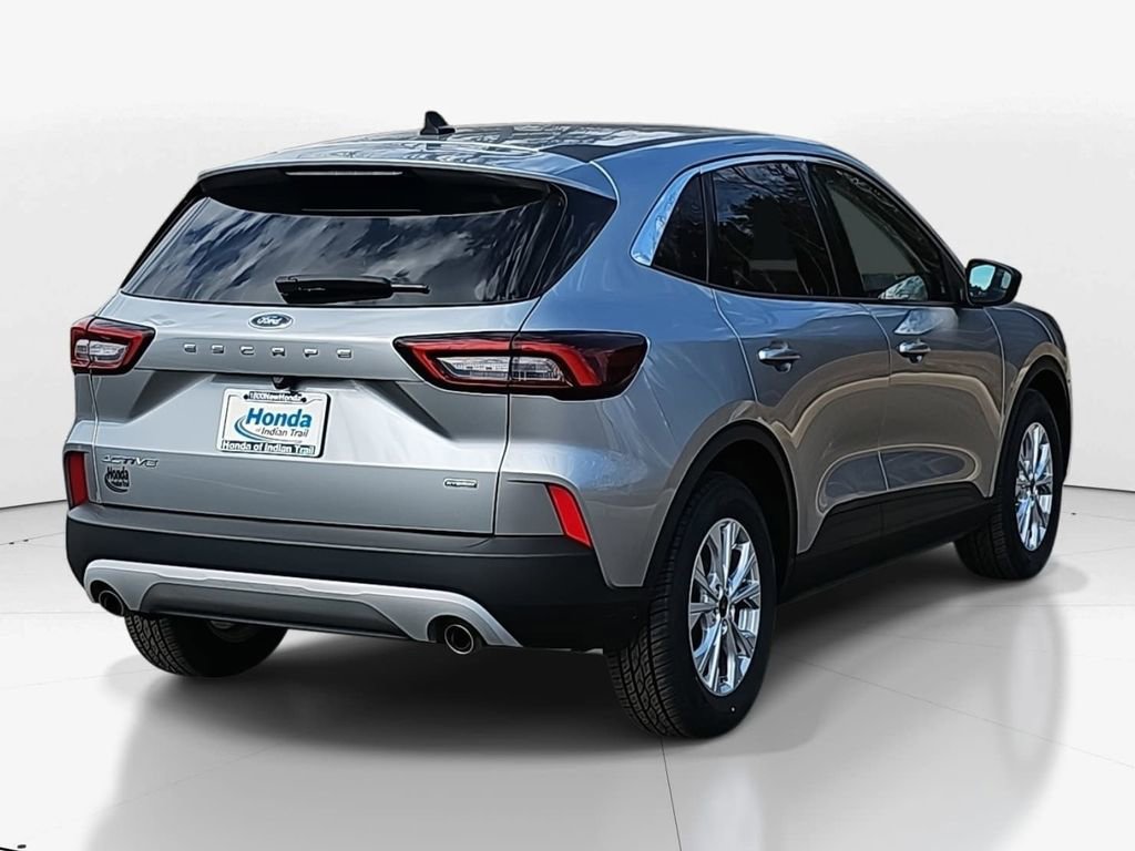 Used 2023 Ford Escape Active image 8