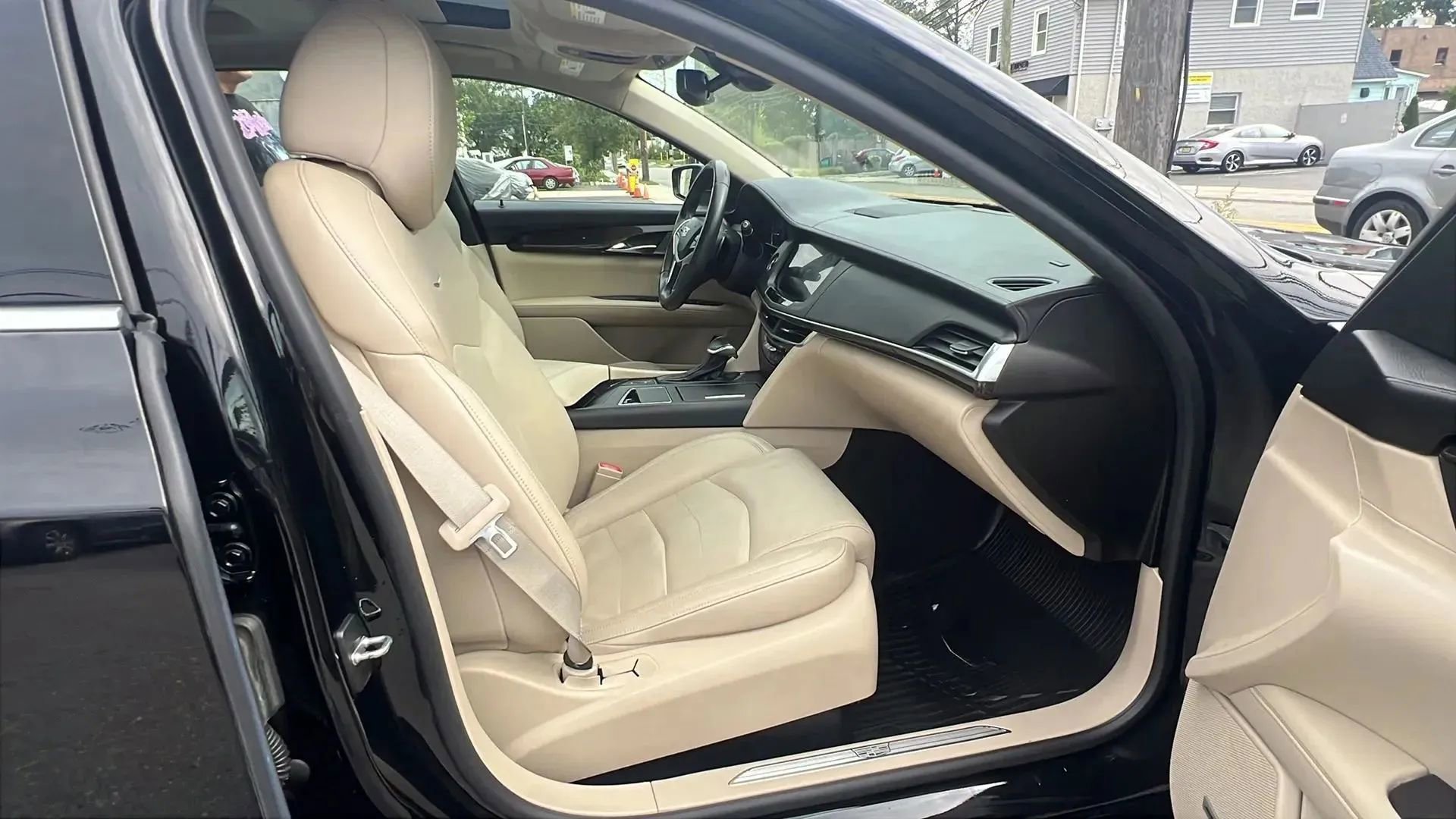 Used 2017 Cadillac CT6 3.6 AWD image 31