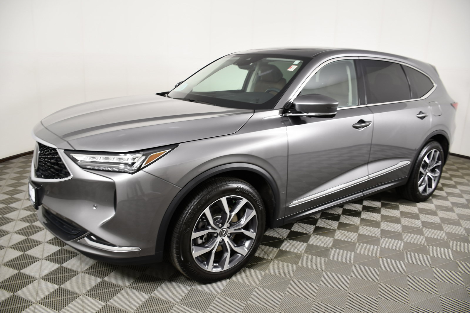 Certified 2024 Acura MDX SH-AWD w/ Technology Package image 10