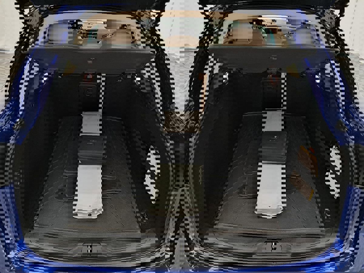 Used 2021 Maserati Levante S image 37