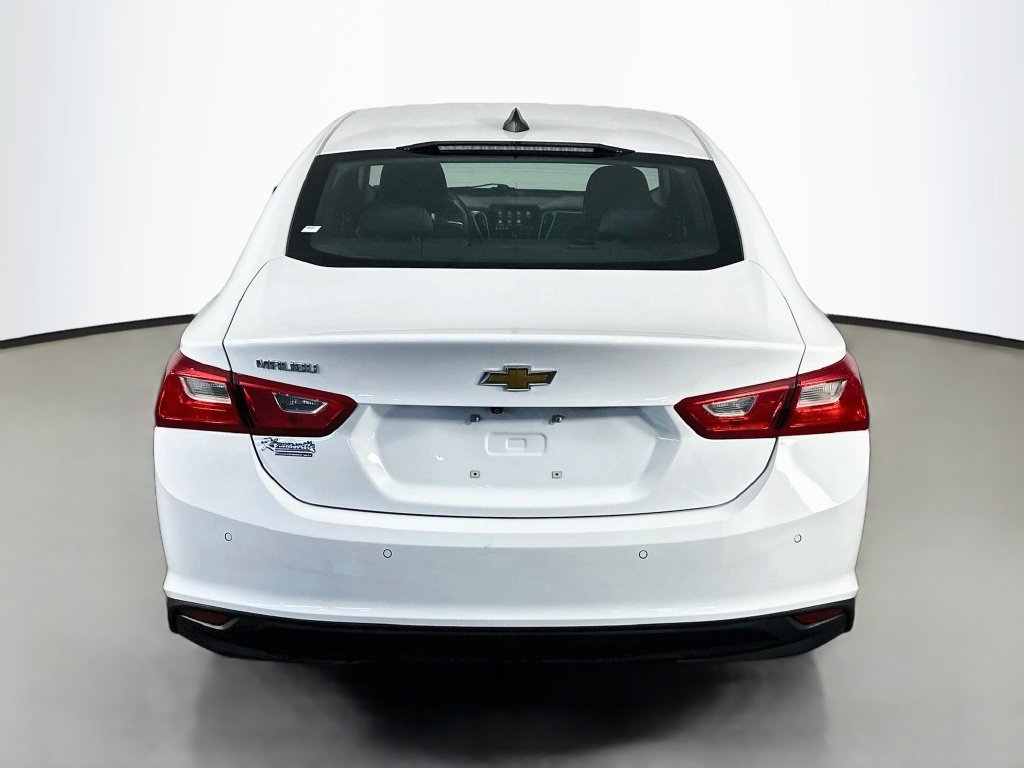 Used 2023 Chevrolet Malibu LS w/ Driver Confidence Package FWD image 6