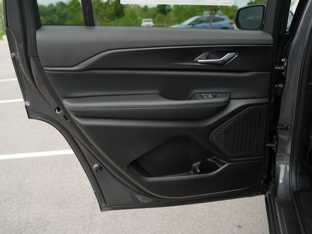 New 2026 Jeep Grand Cherokee L 4WD image 15