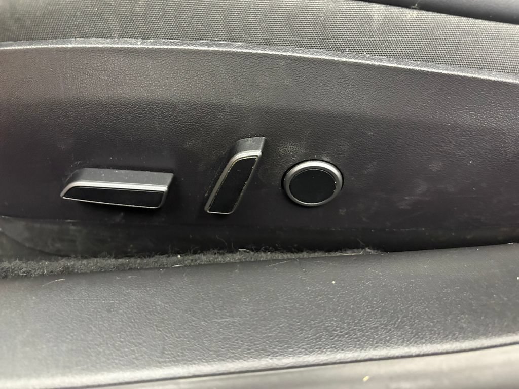 Used 2021 Tesla Model 3 Long Range AWD/4WD image 13