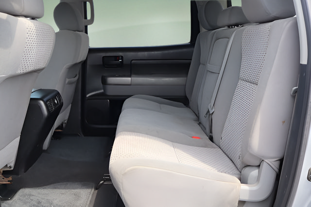 Used 2012 Toyota Tundra 4x4 CrewMax w/ Tow Pkg image 22