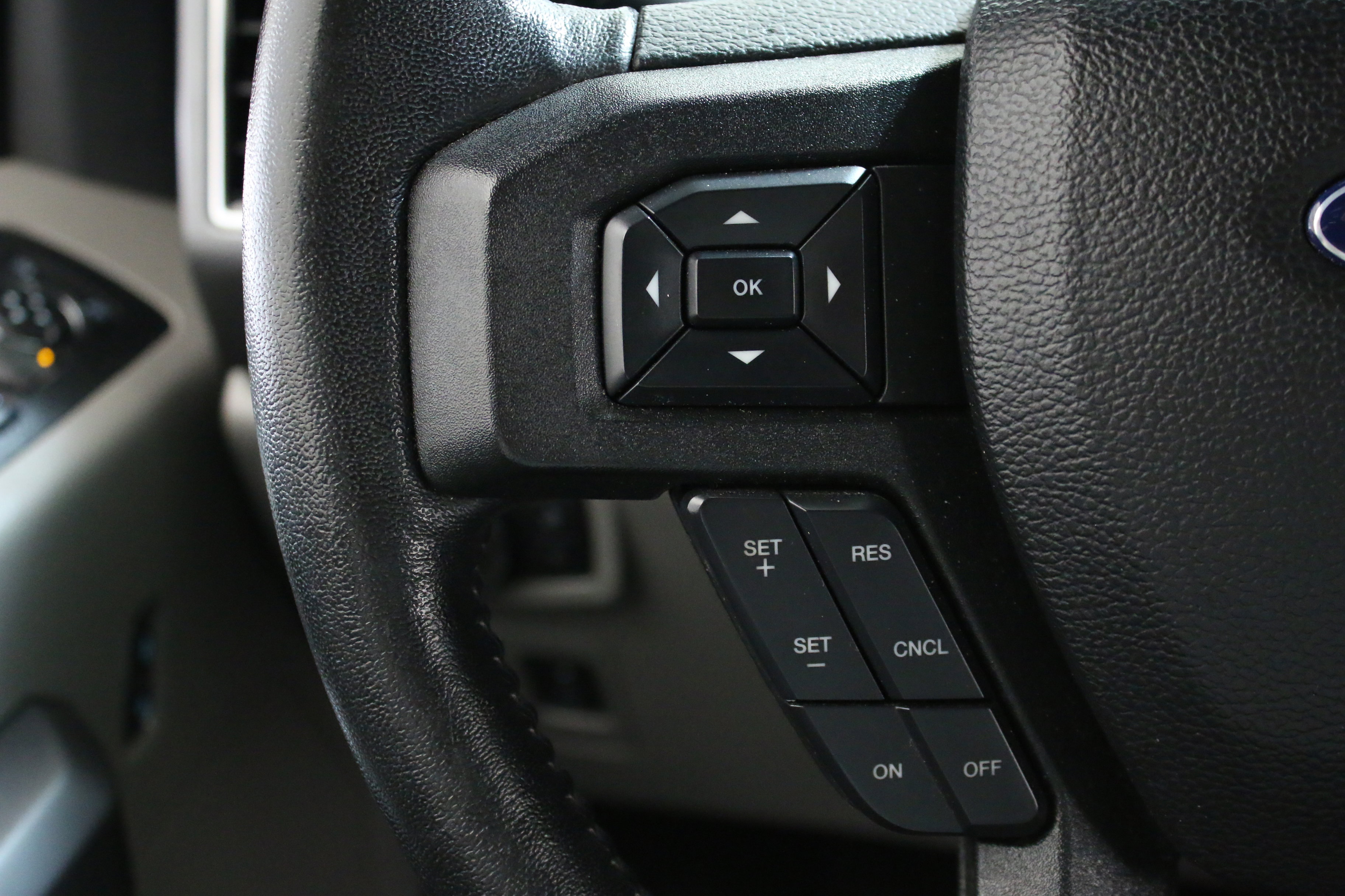 Used 2020 Ford F150 XLT w/ Equipment Group 302A Luxury image 15