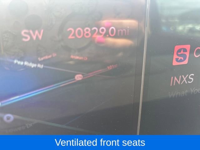 Certified 2025 Lincoln Navigator Reserve AWD/4WD image 18