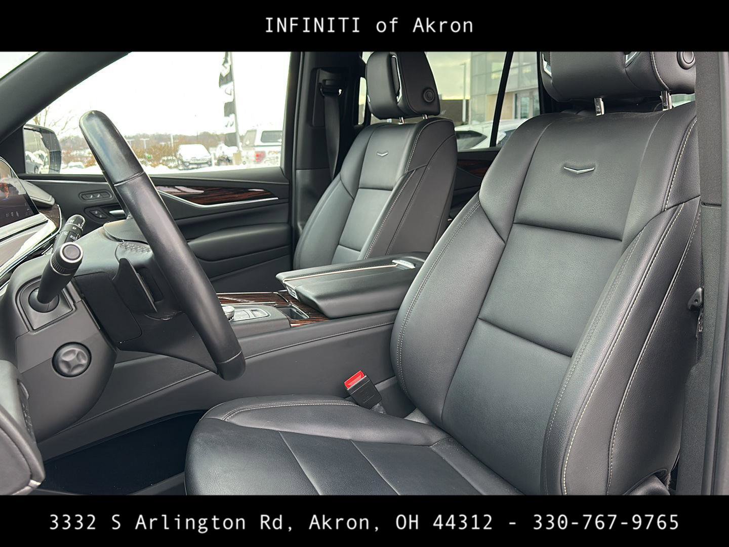 Used 2022 Cadillac Escalade Luxury image 40