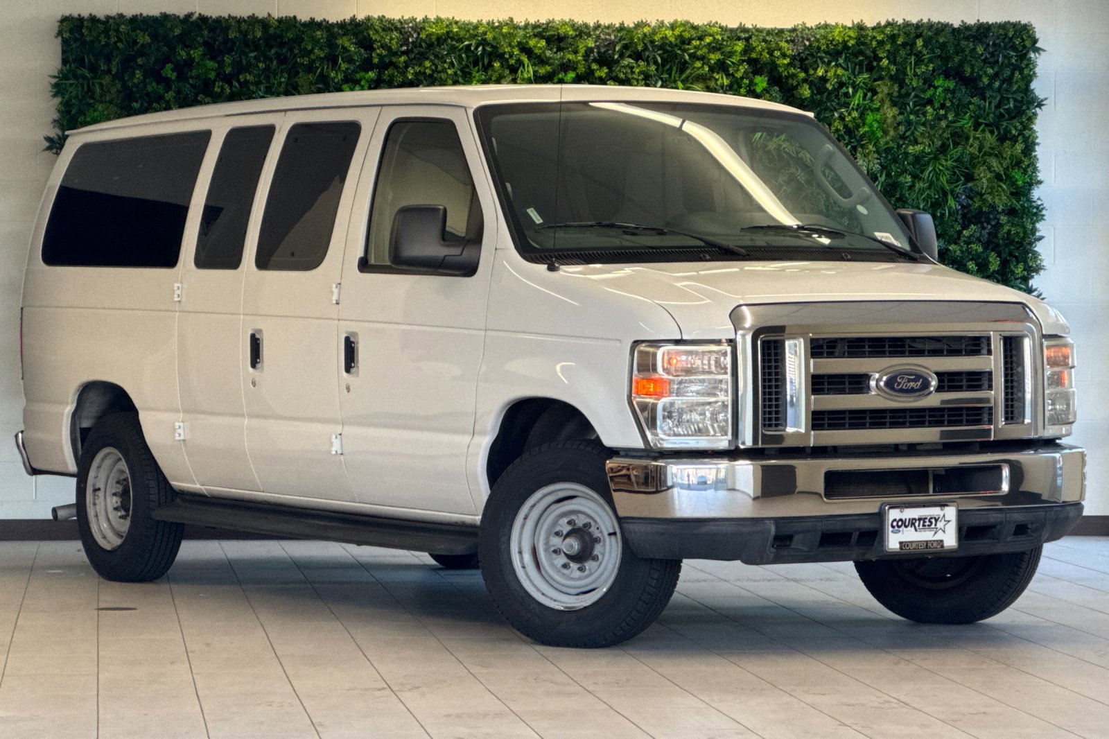 Used 2012 Ford E-150 and Econoline 150 XLT