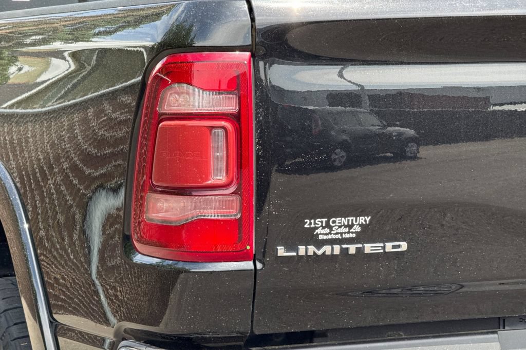 Used 2022 RAM 1500 Limited w/ Body Color Bumper Group AWD/4WD image 25