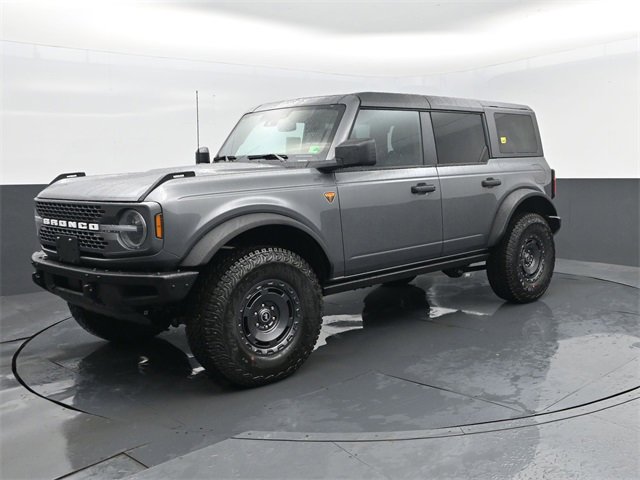 New 2025 Ford Bronco Badlands image 1