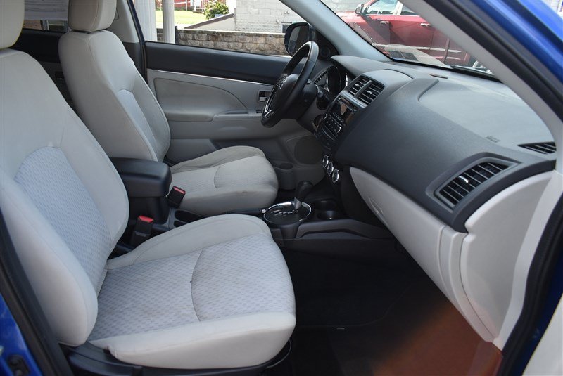 Used 2017 Mitsubishi Outlander Sport ES FWD image 22