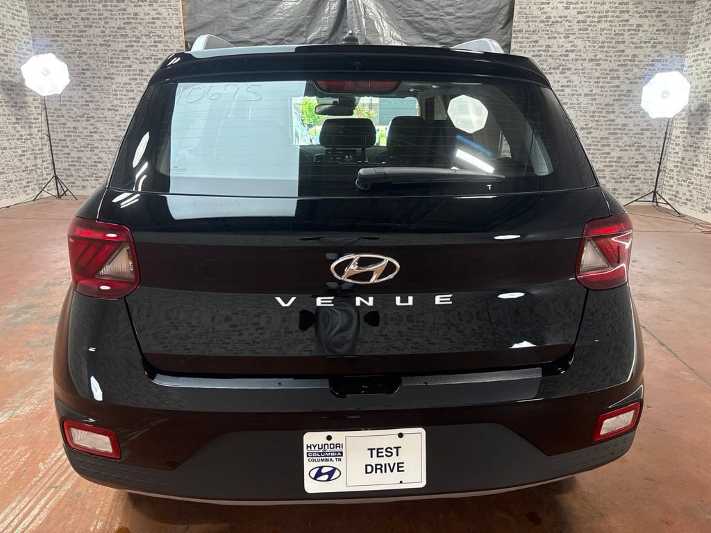 New 2026 Hyundai Venue SEL FWD image 6
