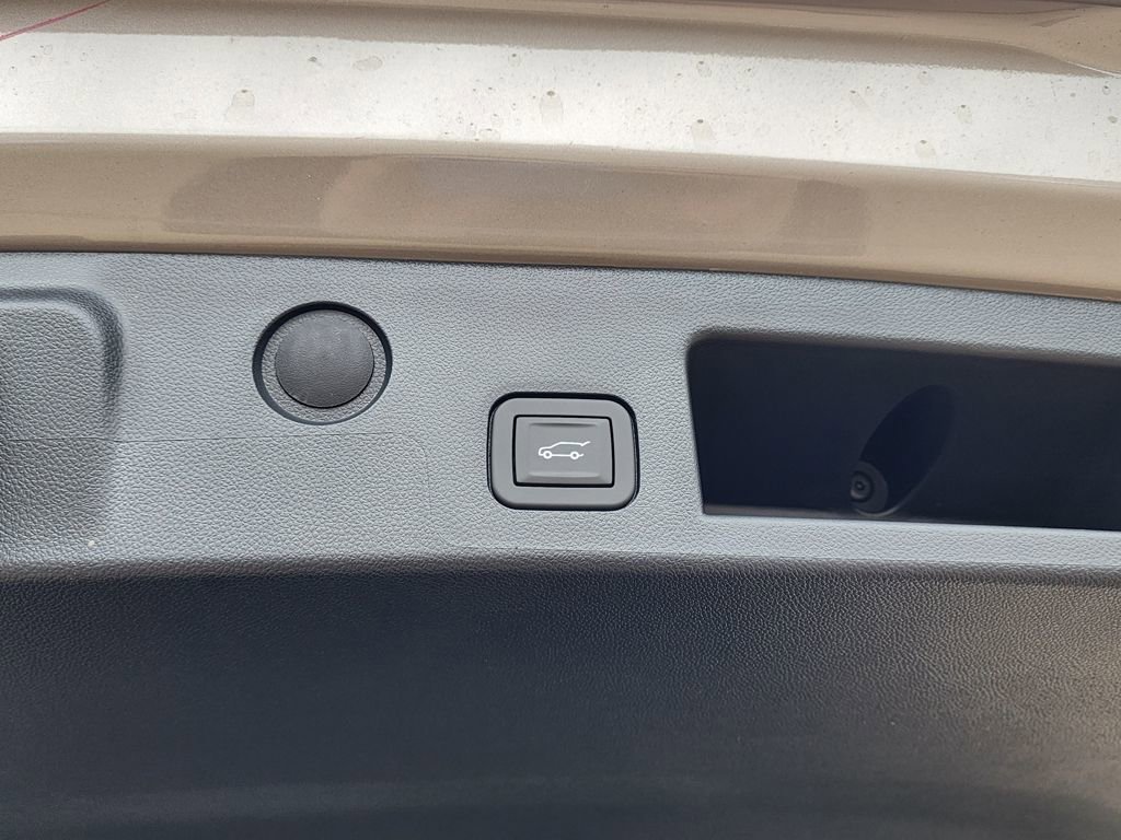New 2026 GMC Terrain AT4 AWD/4WD image 49