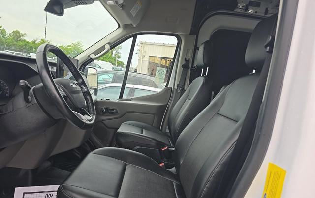 Used 2022 Ford E-Transit Medium Roof w/ Load Area Protection Package RWD image 5