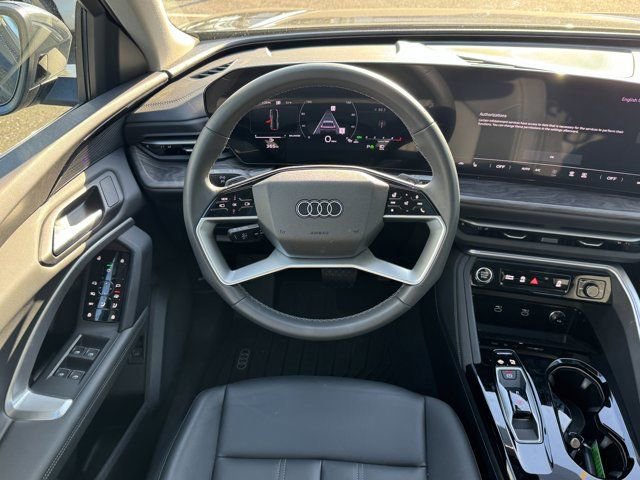 Used 2025 Audi Q5 Premium w/ Convenience Package AWD/4WD image 13