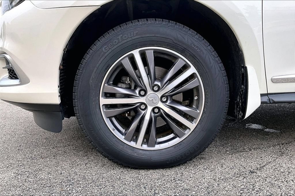 Used 2016 INFINITI QX60 Luxe w/ Premium Package AWD/4WD image 10