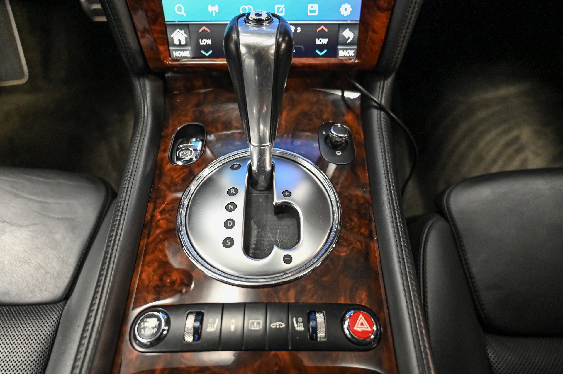 Used 2006 Bentley Flying Spur Flying Spur AWD/4WD image 24