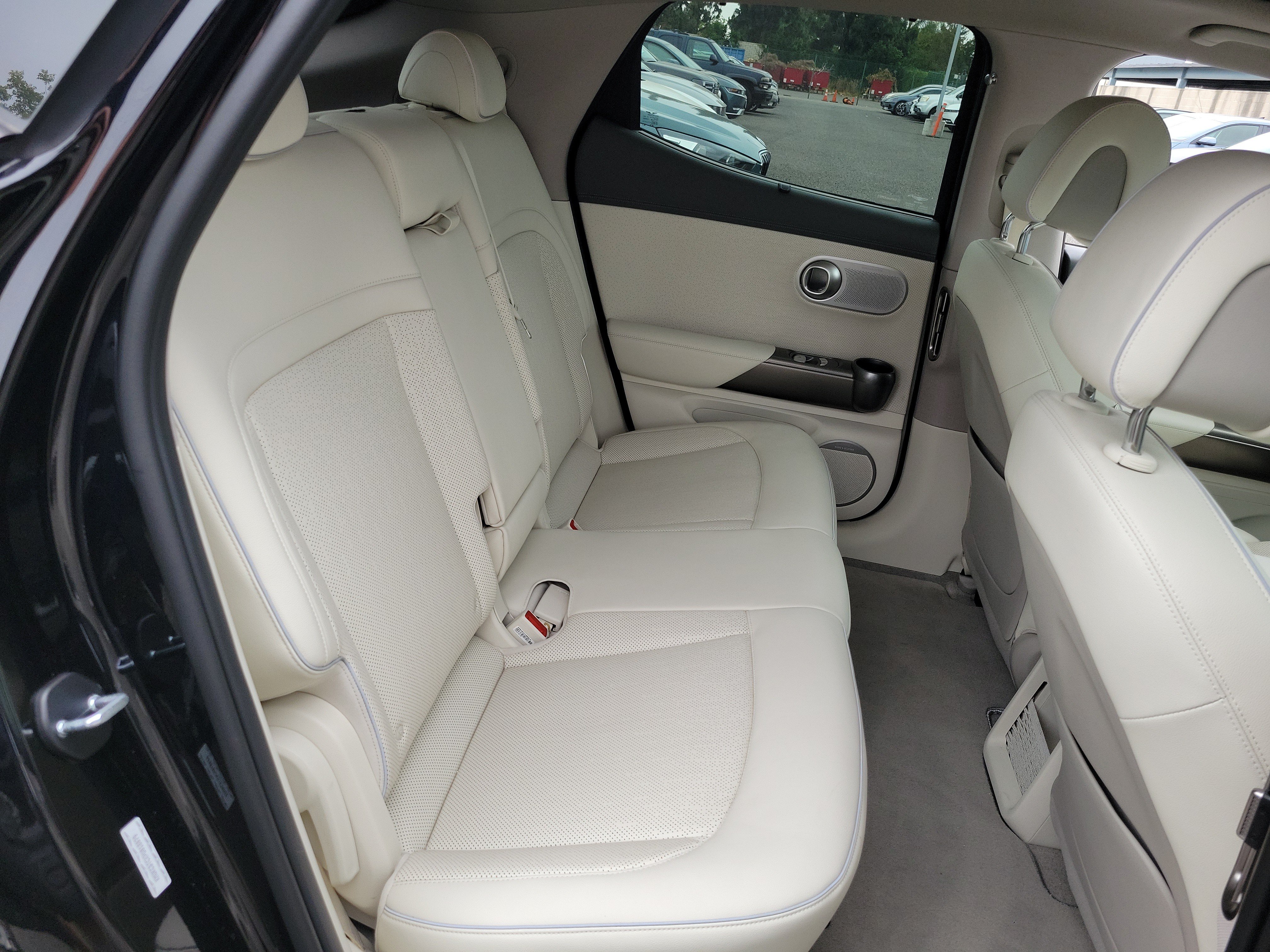 Certified 2023 Genesis GV60 Advanced AWD/4WD image 25