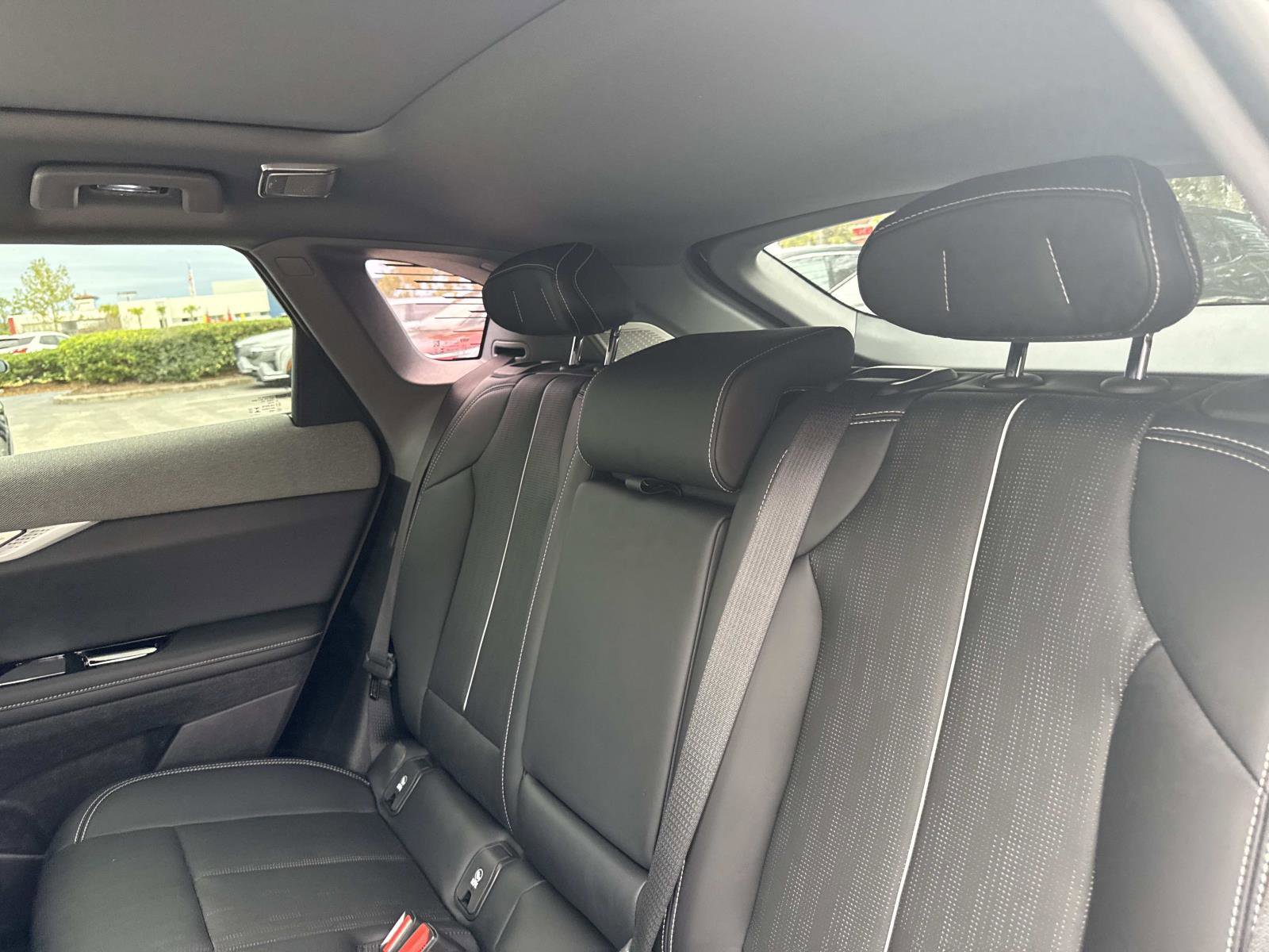 New 2026 Cadillac Optiq Luxury 2 image 16