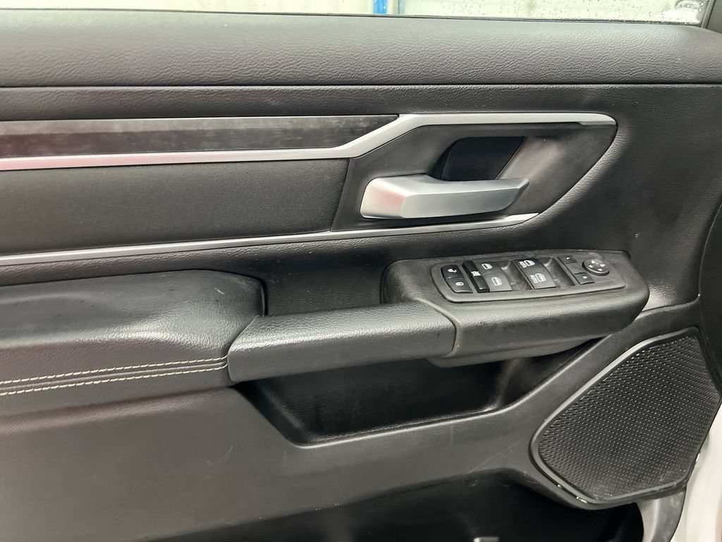 Used 2023 RAM 1500 Big Horn AWD/4WD image 19