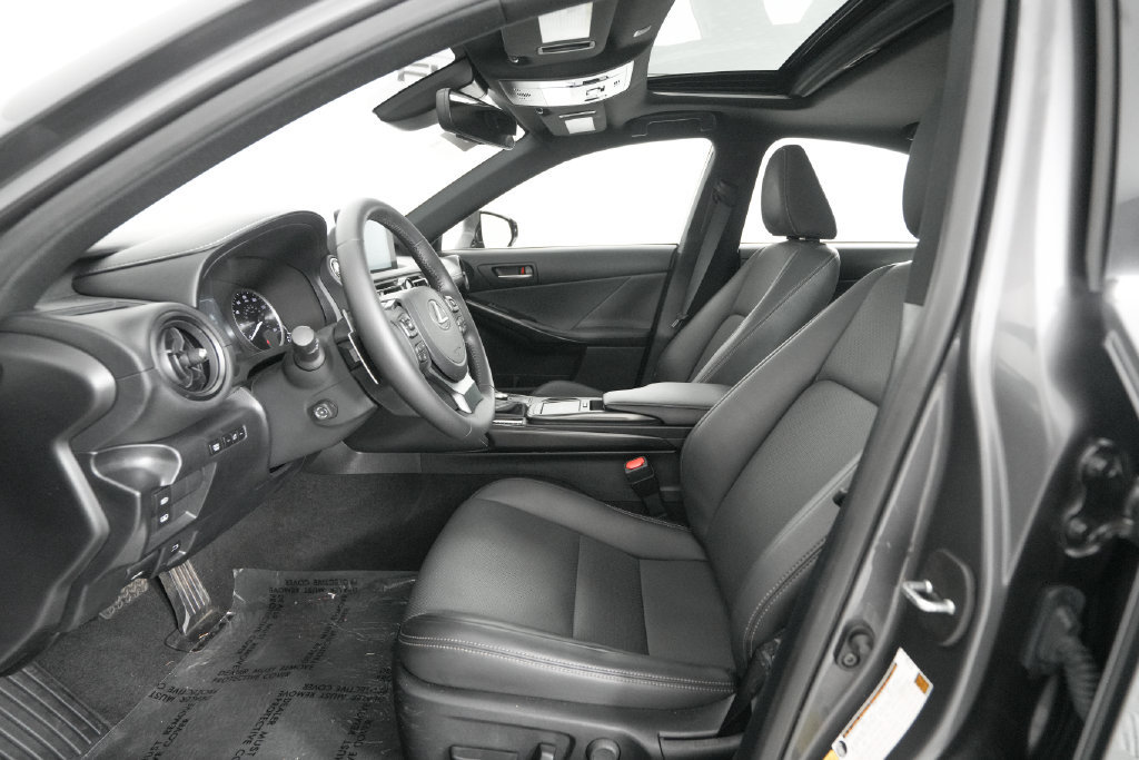 Certified 2023 Lexus IS 300 w/ Premium Package RWD image 9