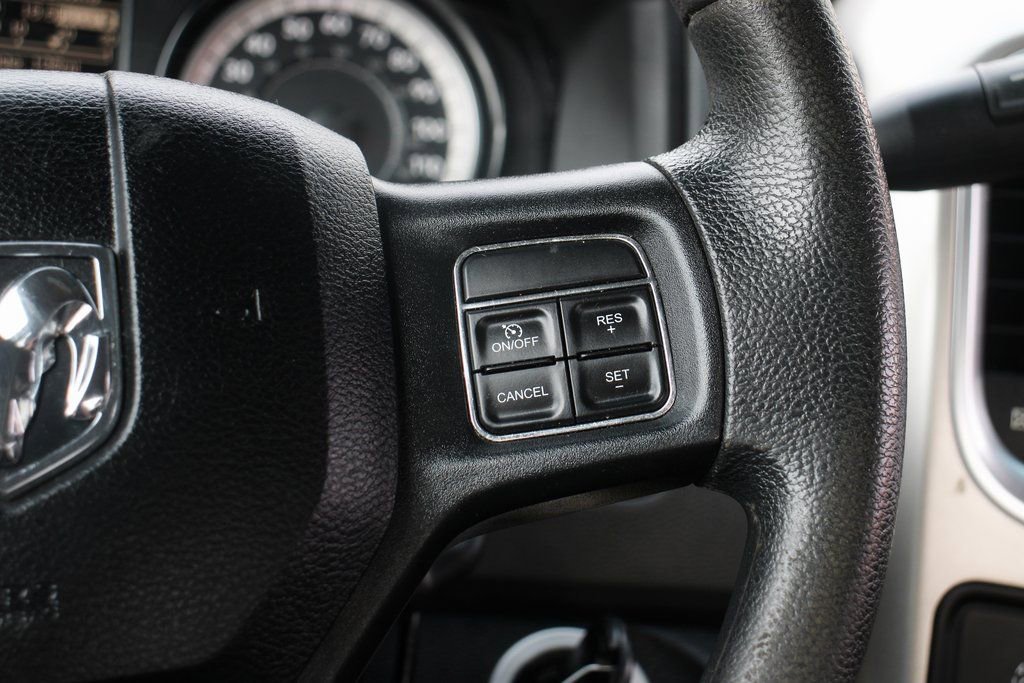 Used 2018 RAM 2500 SLT image 22