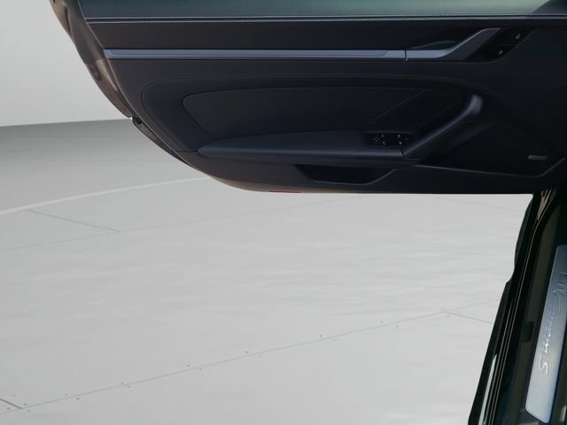 Used 2020 Porsche 911 Carrera S RWD image 14