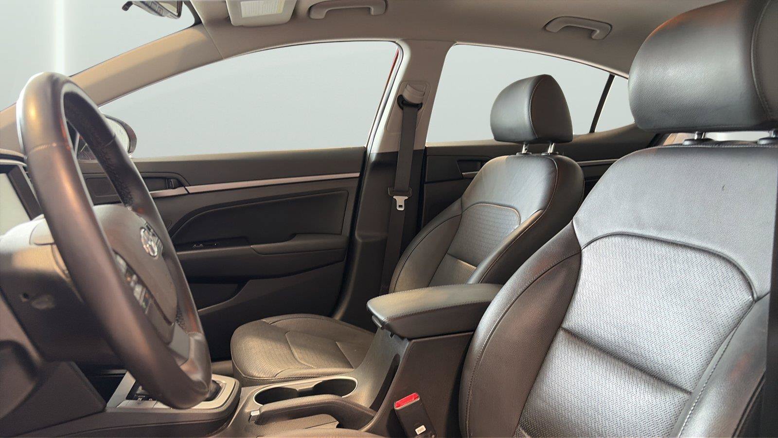 Used 2017 Hyundai Elantra Limited FWD image 10