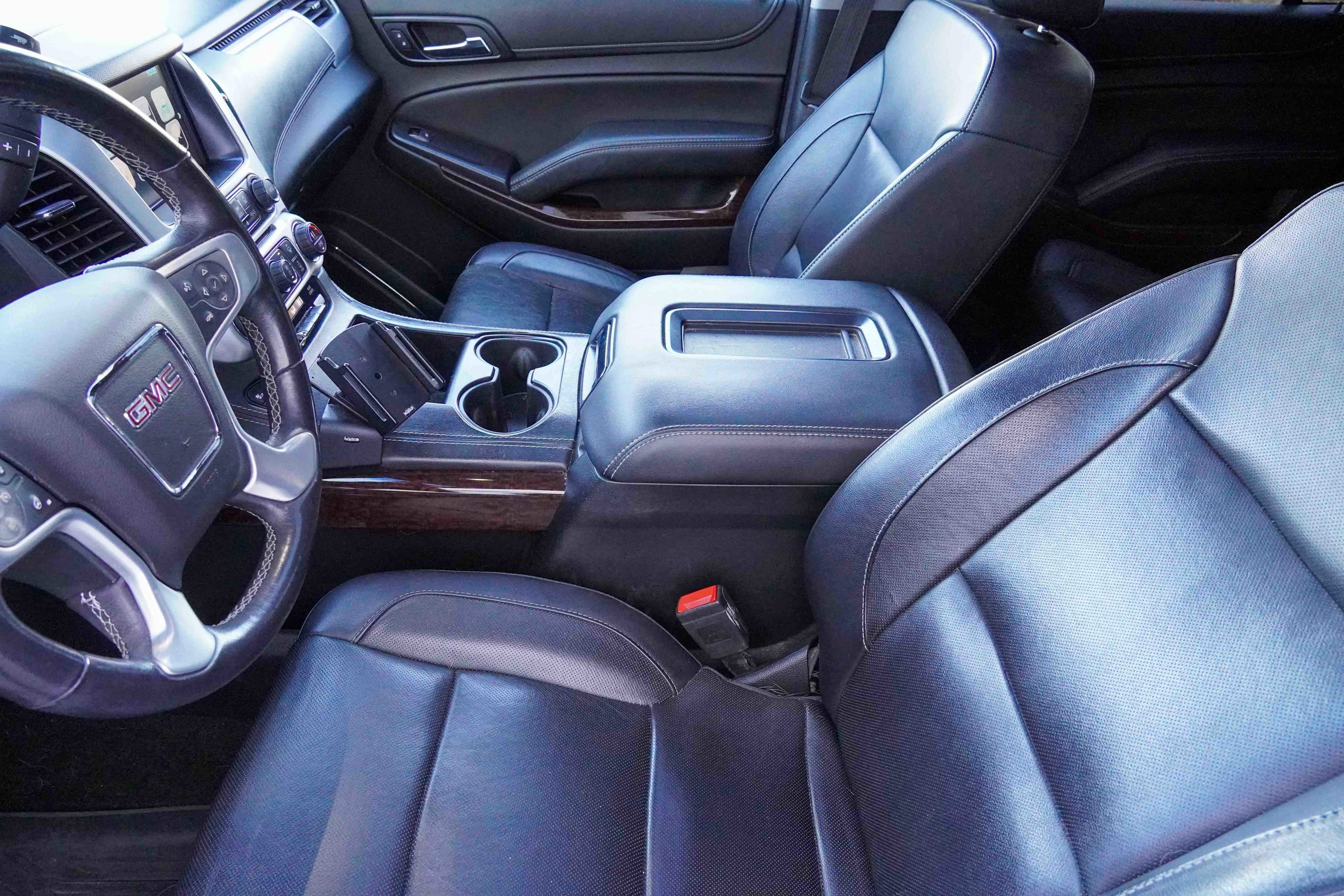 Used 2018 GMC Yukon XL SLT w/ Open Road Package image 11