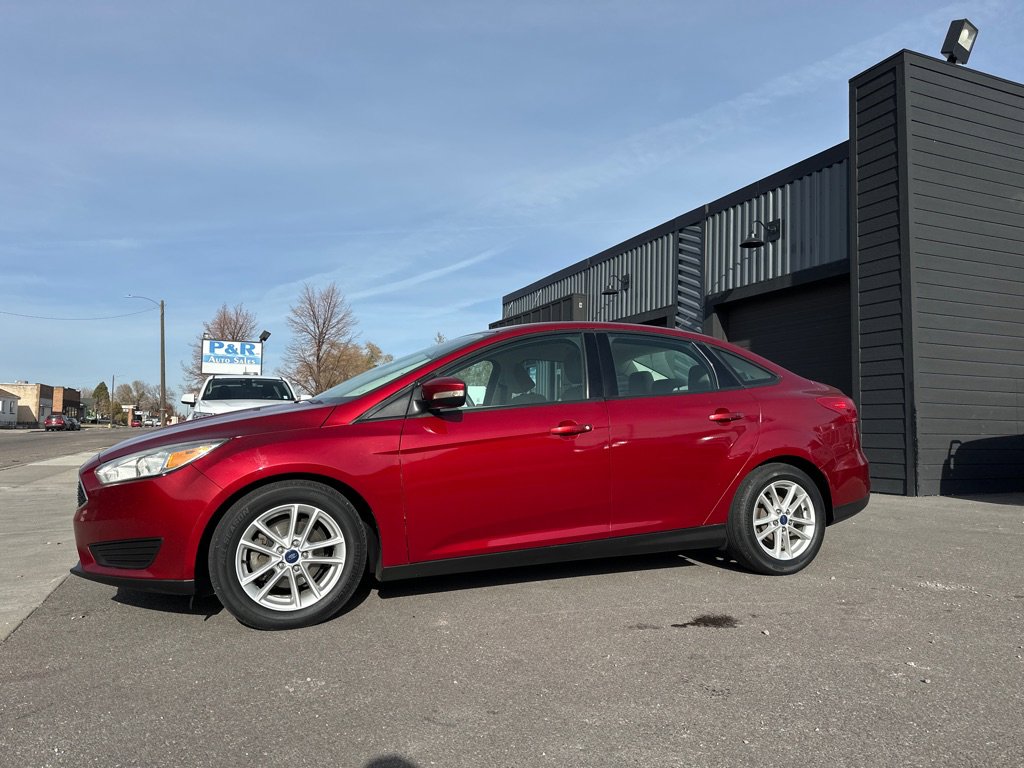 Used 2016 Ford Focus SE image 1