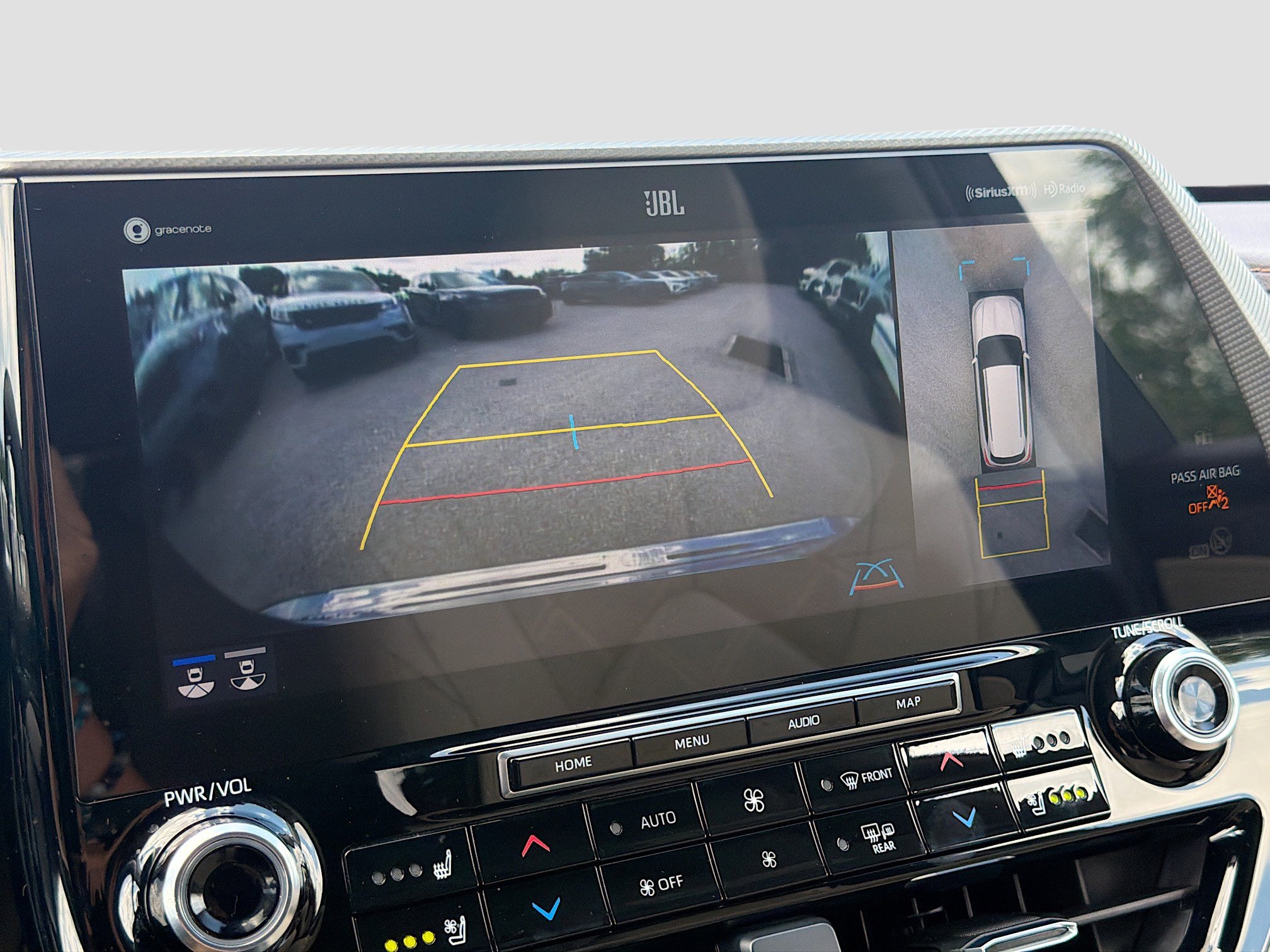 Used 2021 Toyota Highlander Platinum image 35