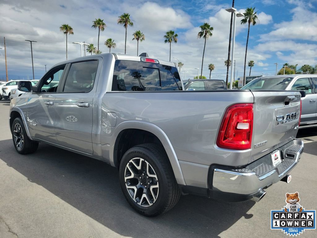 Used 2025 RAM 1500 Laramie AWD/4WD image 3