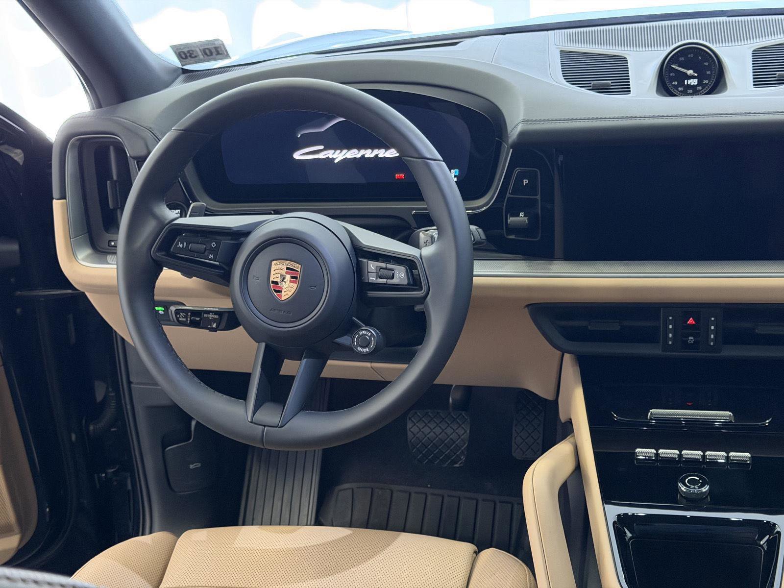 Certified 2025 Porsche Cayenne E-Hybrid image 20