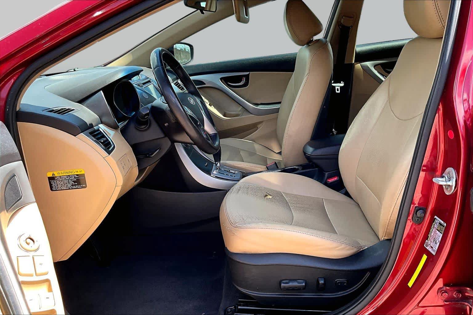 Used 2013 Hyundai Elantra Limited w/ Technology Pkg FWD image 10