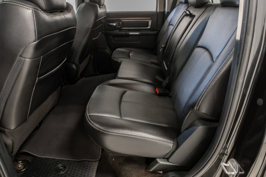 Used 2018 RAM 1500 Laramie AWD/4WD image 27