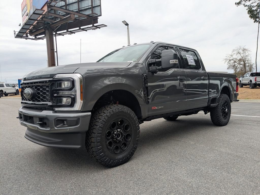 New 2026 Ford F350 Lariat w/ Black Appearance Package image 8