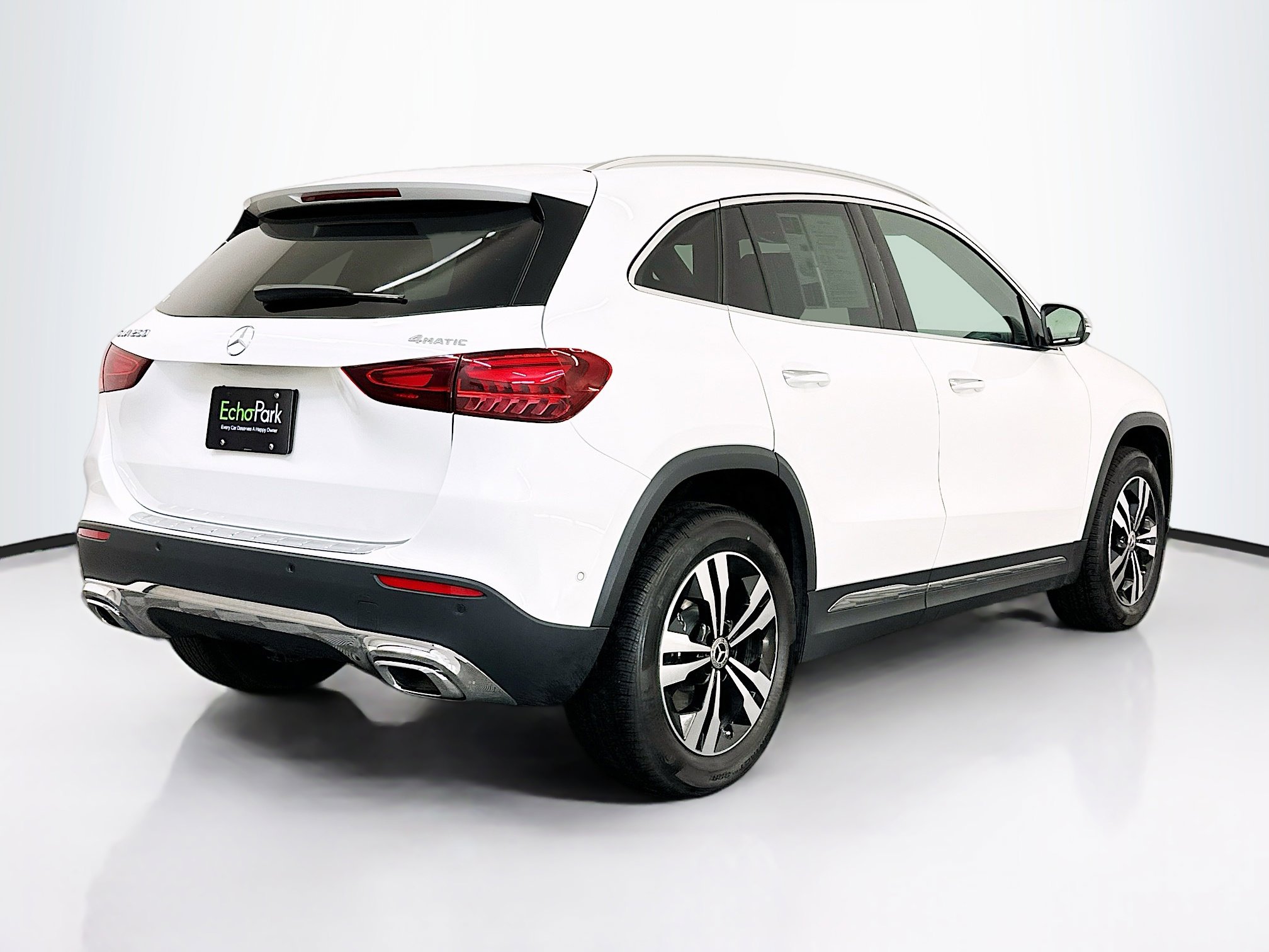 Used 2025 Mercedes-Benz GLA 250 4MATIC image 9