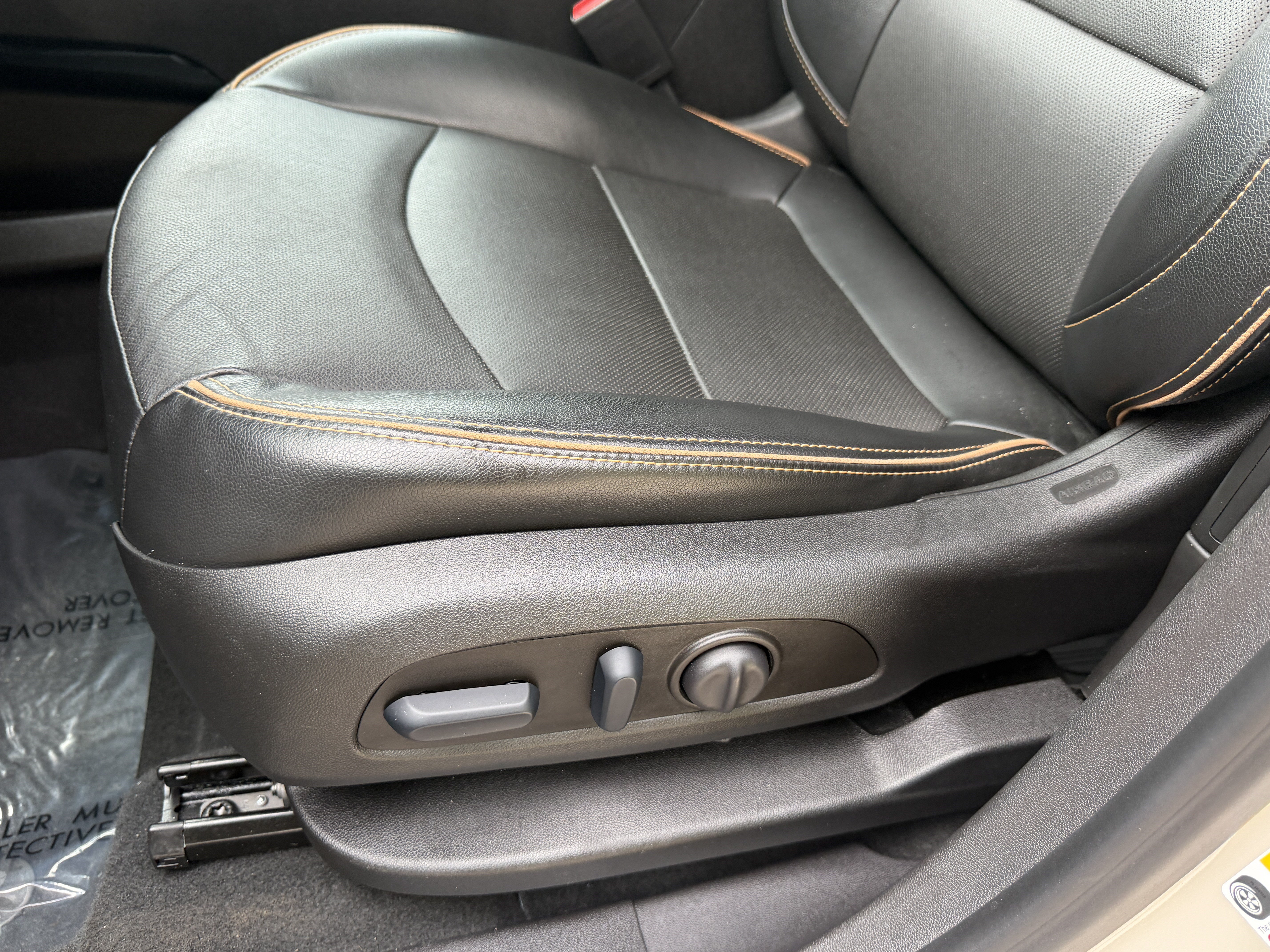 Used 2023 GMC Terrain AT4 w/ Infotainment Package II AWD/4WD image 14
