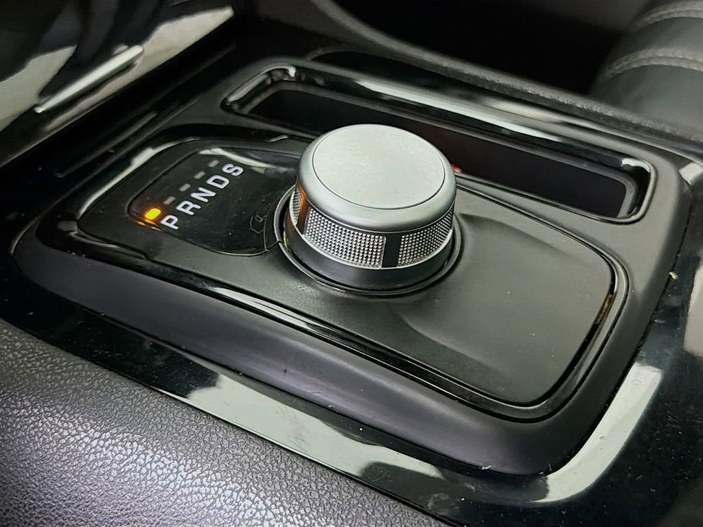 Used 2020 Chrysler 300 S RWD image 19