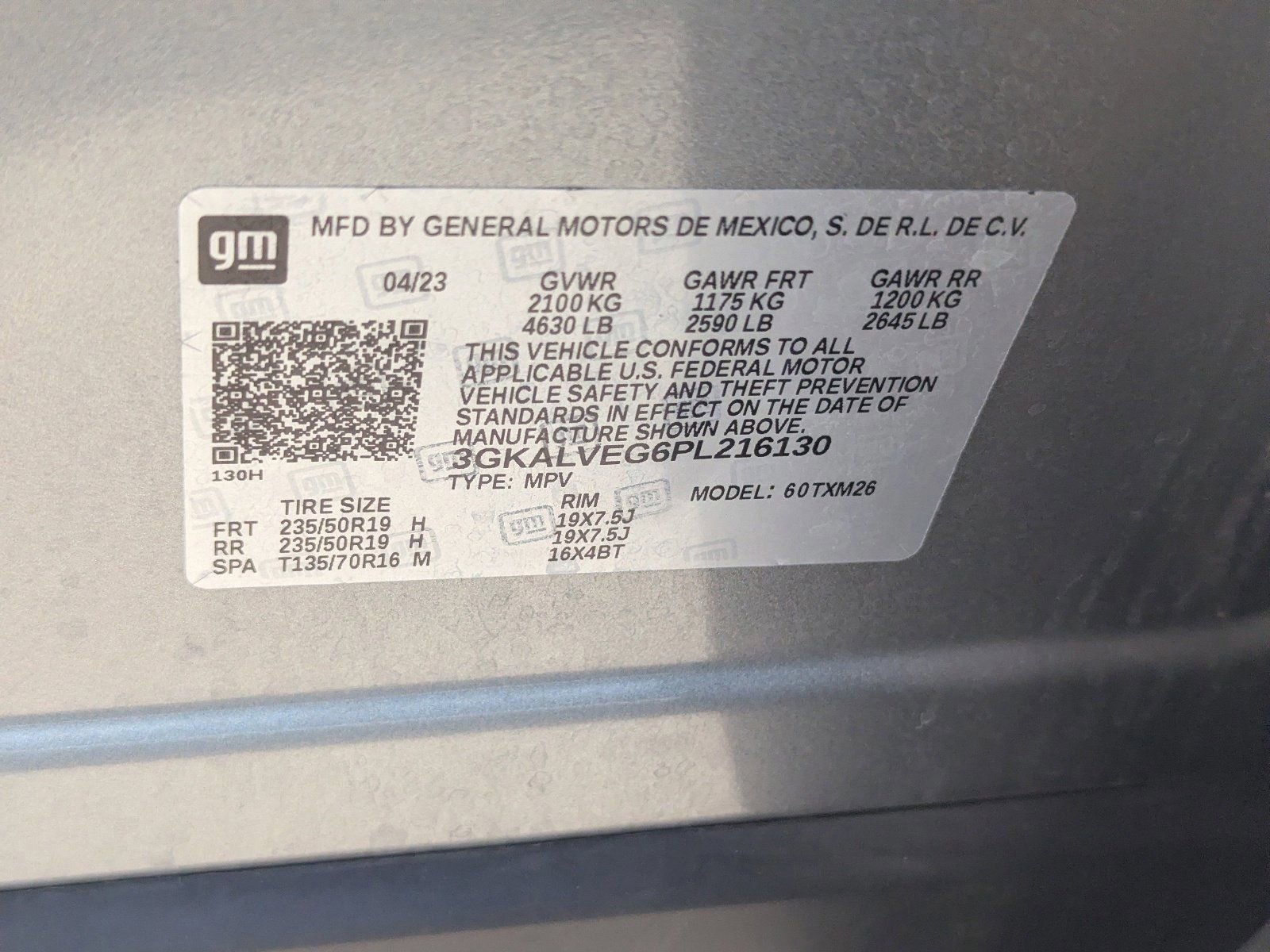 Used 2023 GMC Terrain SLT w/ Elevation Edition image 38